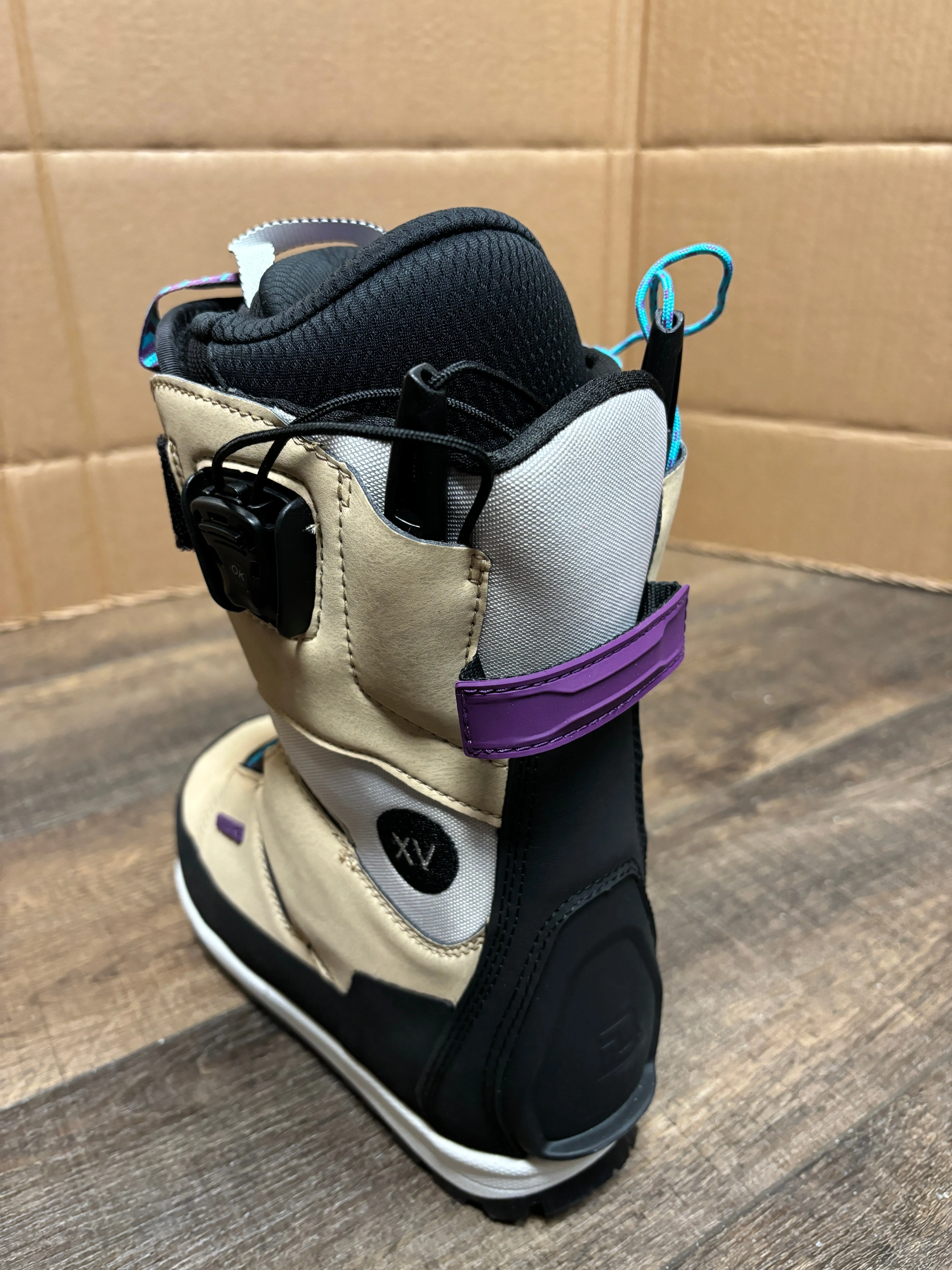 Deeluxe Spark XV PF Snowboard Boots Women 5.5 Mondo 23.0