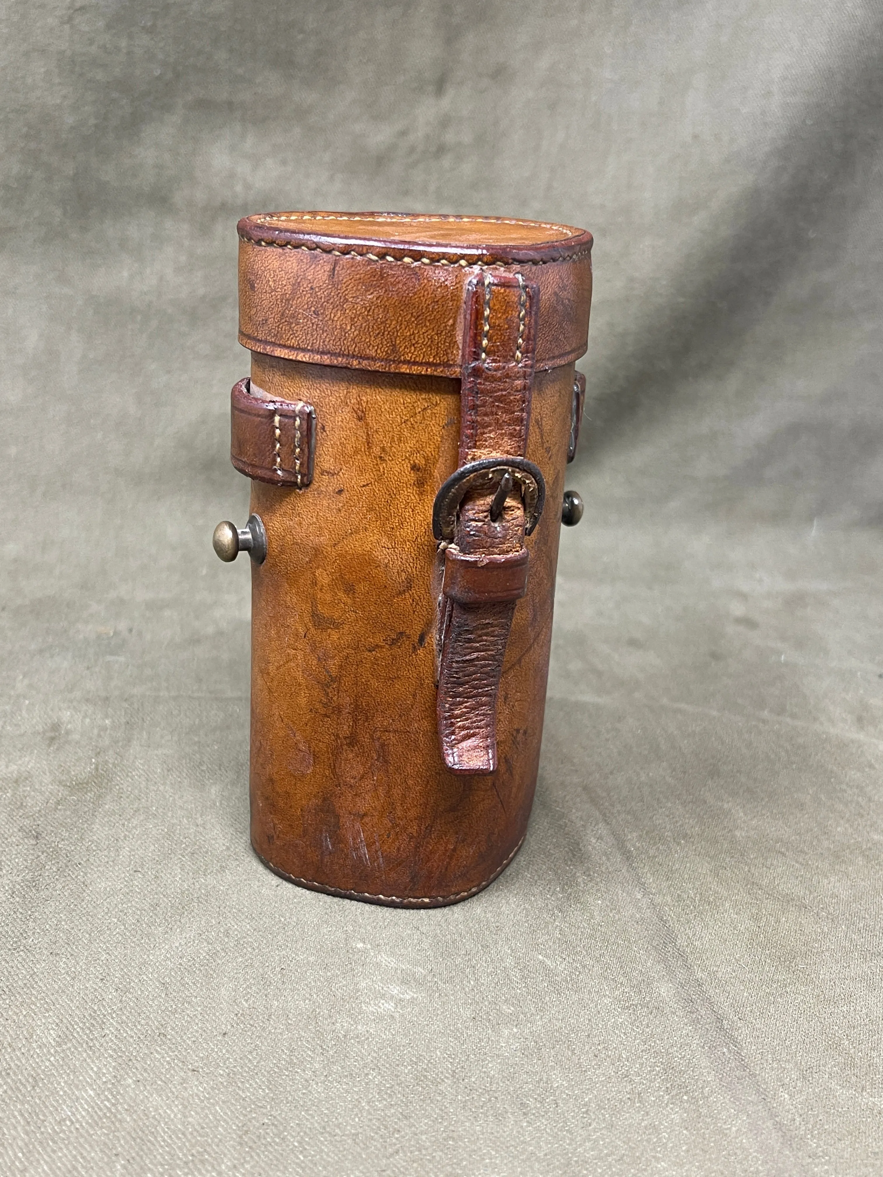 WW2 British Army  Graticued Prismatic x 6 Monocular & Leather Case