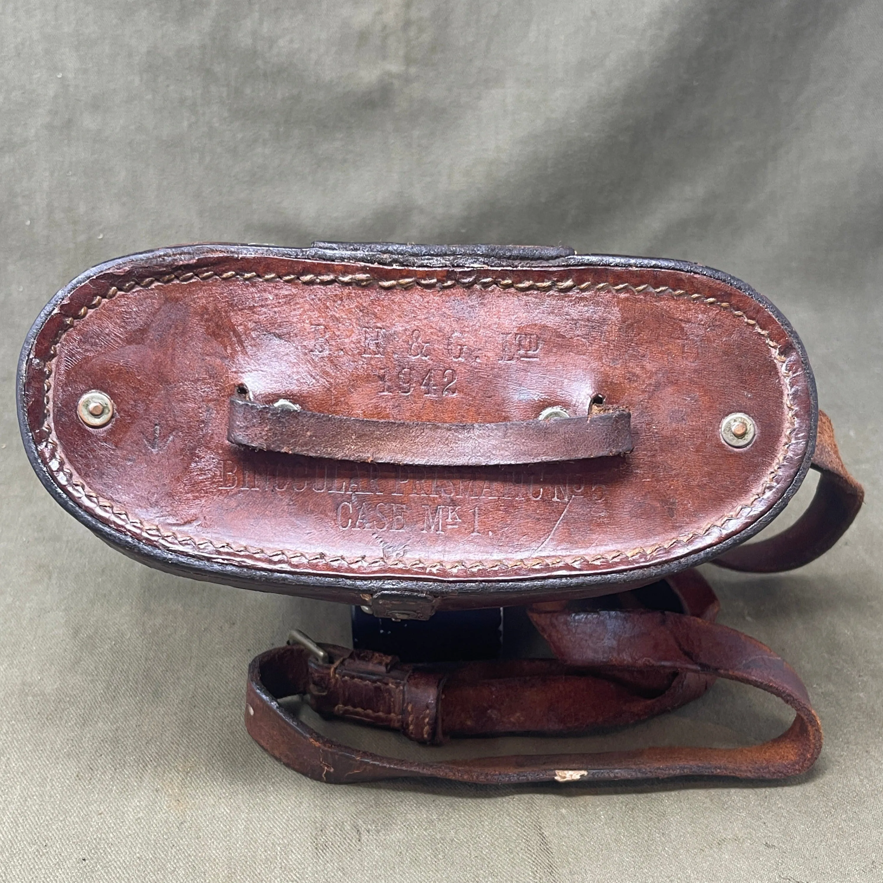 WW2 Pair of British No5 Prismatic Binoculars 1941 Dated
